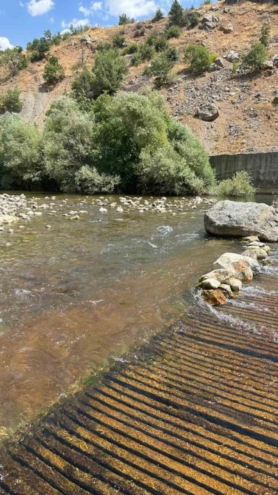 Siirt’te Hizan ve Hesko su hatlarında onarım ve temizlik çalışması
