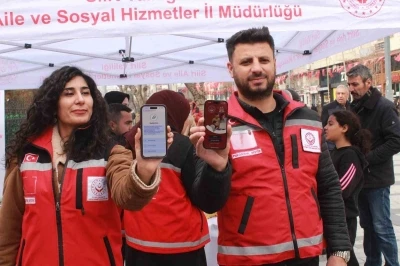 Siirt&rsquo;te &lsquo;İlk &Ouml;ğretmenim Ailem&rsquo; ve &lsquo;&Ccedil;ocuklar G&uuml;vende&rsquo; siteleri ve mobil uygulaması anlatıldı
