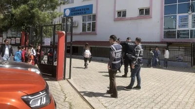 Siirt&rsquo;te okul &ccedil;evrelerinde g&uuml;venlik &ouml;nlemleri artırıldı
