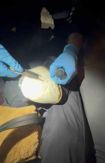 Siirt&rsquo;te otomobilde 31 kilo metamfetamin ele ge&ccedil;irildi: 4 tutuklama

