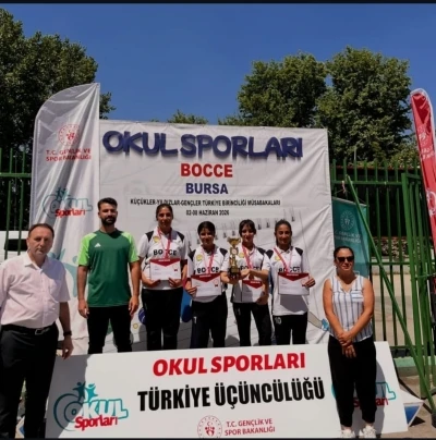 Siirtli kızlardan boccede &ouml;nemli başarı
