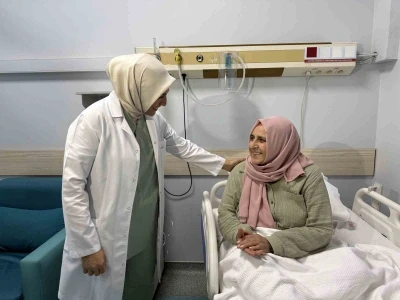 Şikayetlerini astıma bağladı, soluk borusunun yüzde 80’ini tıkayan kanserle konuşamaz hale geldi
