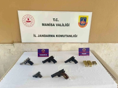 Silah kaçakçısına operasyon: Adli kontrolle serbest bırakıldı
