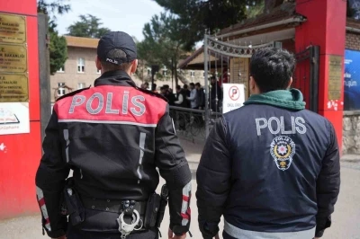 Silahlı saldırı olaylarının ardından Kocaeli&rsquo;de polisten g&uuml;venlik mesaisi
