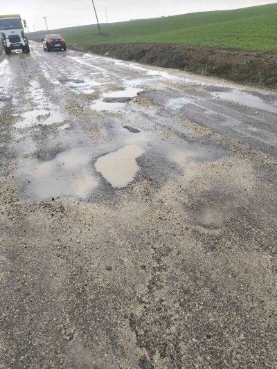 Silvan il&ccedil;esinde vatandaşlardan &rsquo;yol&rsquo; &ccedil;ağrısı
