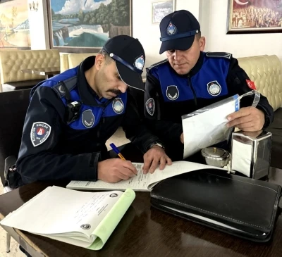 Sincan Belediyesi zabıta ekiplerinden denetim
