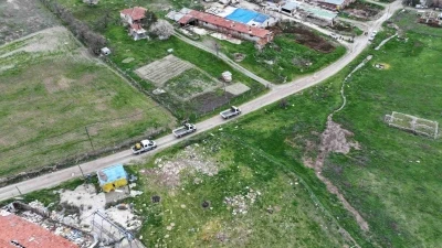 Sincan&rsquo;da yaz &ouml;ncesi larva m&uuml;cadelesi başladı
