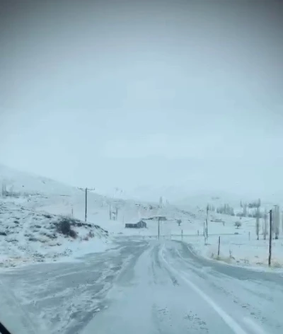 Sincik-Malatya yolunda kar yağışı etkili oluyor
