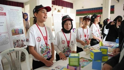 Sındırgı&rsquo;da kırsal mahallede bilim fuarı heyecanı
