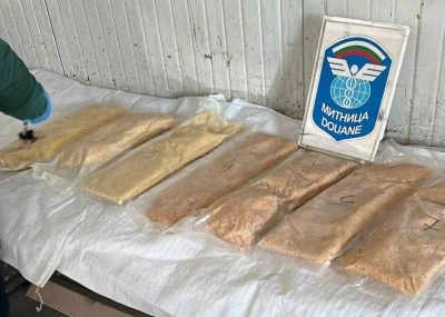 Sınırda 14 kilodan fazla sentetik uyuşturucu yakalandı

