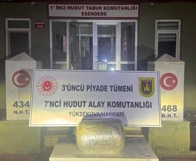 Sınırda 5 kilo 842 gram uyuşturucu ele ge&ccedil;irildi
