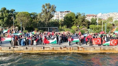 Sinop’ta balıkçılardan Filistin’e destek korteji
