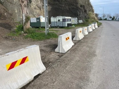 Sinop&rsquo;ta karavan işgaline &lsquo;beton&rsquo; set
