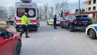 Sinop&rsquo;ta motosiklet ile otomobil &ccedil;arpıştı: 1 yaralı
