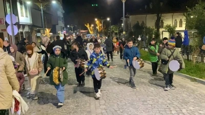 Sinop&rsquo;ta "Kandil Alayı" y&uuml;r&uuml;y&uuml;ş&uuml;
