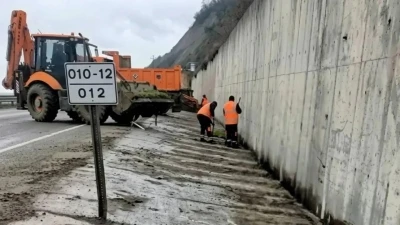 Sinop&rsquo;ta yollarda yaz mesaisi başladı
