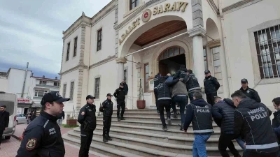 Sinop&rsquo;ta zehir tacirlerine ağır darbe: 10 tutuklama
