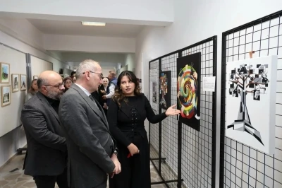 Sinop&rsquo;un hafızası tuvale yansıdı
