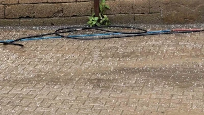 Şırnak dolu yağışıyla beyaza b&uuml;r&uuml;d&uuml;
