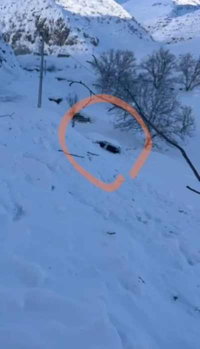 Şırnak&rsquo;ta 5 kişinin yaşadığı eve &ccedil;ığ d&uuml;şt&uuml;
