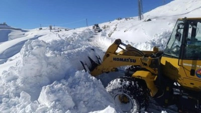 Şırnak’ta kar mesaisi erken başladı