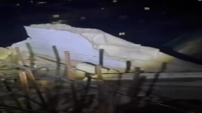 Şırnak'ta korkutan olay: 7 katlı binaya yıldırım isabet etti!