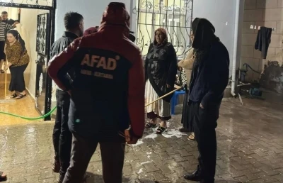 Şırnak&rsquo;ta sağanak sonrası sel
