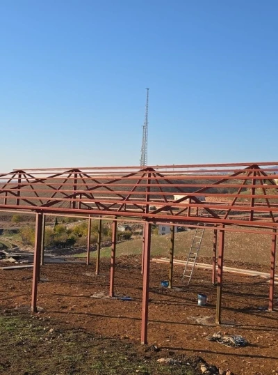 Şırnak&rsquo;ta s&uuml;rd&uuml;r&uuml;lebilir tarım hamlesi: &Ccedil;ardaklı meraları ıslah ediliyor
