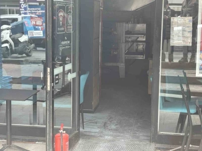 Şişli&rsquo;de pizzacıda korkutan yangın
