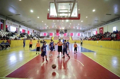 Sivas G&uuml;c&uuml; Belediyespor&rsquo;dan 4 kategoride 4 derece

