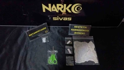 Sivas&rsquo;ta 3 uyuşturucu taciri tutuklandı
