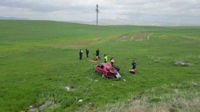 Sivas&rsquo;ta 86 yaşındaki s&uuml;r&uuml;c&uuml; kazada hayatını kaybetti
