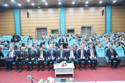 Sivas&rsquo;ta eğitim alanında y&uuml;r&uuml;t&uuml;len &ccedil;alışmalar ele alındı
