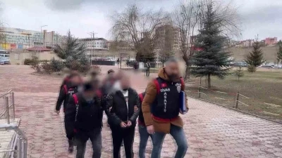Sivas&rsquo;ta gayrimenkul vaadiyle 2.4 milyonluk vurgun operasyonu
