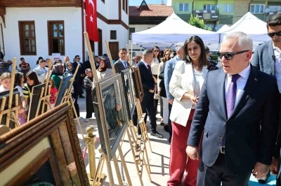 Sivas&rsquo;ta geleneksel el sanatları tasarım ve &uuml;retimle geleceğe taşınıyor
