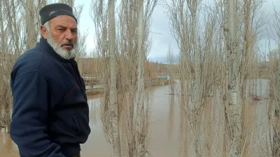 Sivas&rsquo;ta karların erimesi ile dereler taştı, tarım arazileri g&ouml;le d&ouml;nd&uuml;
