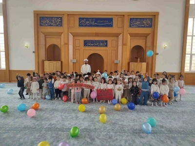 Sivas&rsquo;ta minik y&uuml;rekler Ramazan&rsquo;ın manevi iklimini camide yaşadı

