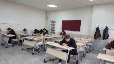Sivas&rsquo;ta &ouml;ğrenciler manevi &ouml;d&uuml;l i&ccedil;in ter d&ouml;kt&uuml;
