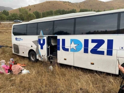 Sivas’ta otobüs kazası, çok sayıda yaralı
