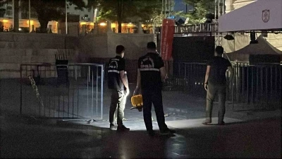 Sivas&rsquo;ta sahipsiz bebek &ccedil;antası ekipleri harekete ge&ccedil;irdi
