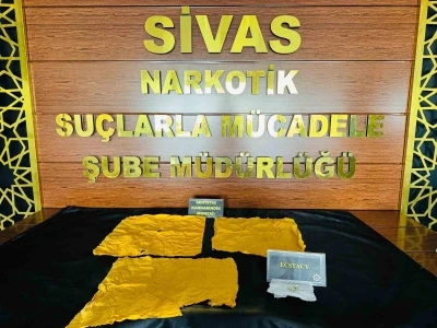 Sivas’ta uyuşturucu operasyonunda 3 tutuklama
