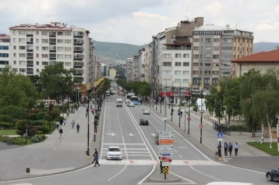 Sivas&rsquo;ta yılın ilk ayında 696 konut, 111 iş yeri satıldı
