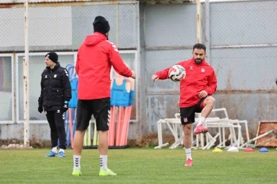 Sivasspor’da Erokspor maçı hazırlıkları sürüyor

