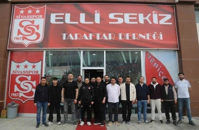 Sivasspor i&ccedil;in taraftarlardan destek &ccedil;ağrısı!
