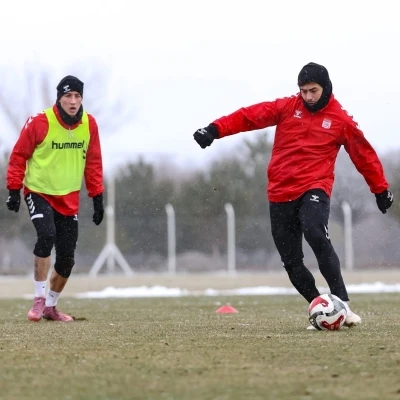 Sivasspor, Serikspor ma&ccedil;ı hazırlıklarına devam ediyor
