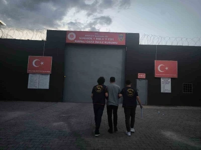 Siverek&rsquo;te 18 yıl hapis cezası bulunan dolandırıcılık h&uuml;k&uuml;ml&uuml;s&uuml; yakalandı
