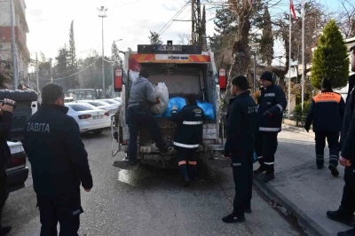 Siverek&rsquo;te 5 ton bozuk &uuml;r&uuml;n imha edildi

