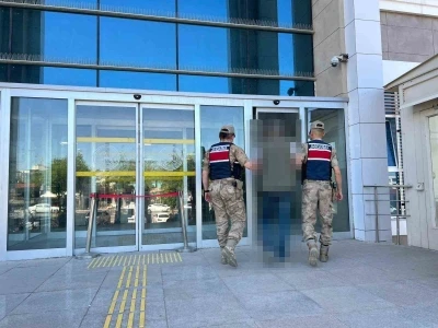 Siverek&rsquo;te 5 yıl hapis cezası bulunan firari h&uuml;k&uuml;ml&uuml; yakalandı
