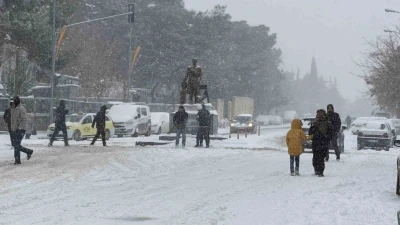 Siverek&rsquo;te kar yağışı sonrası kazalar peş peşe geldi
