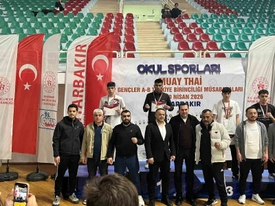 Siverekli sporcu Muay-Thai T&uuml;rkiye Şampiyonası&rsquo;nda ikinci oldu
